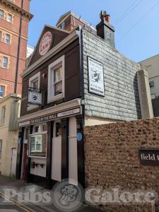 Picture of The Hole in the Wall