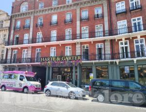 Picture of Harte & Garter