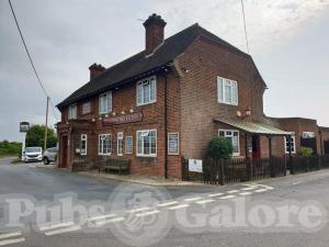 Picture of Botolphs Bridge Inn