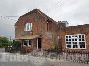 Picture of Botolphs Bridge Inn