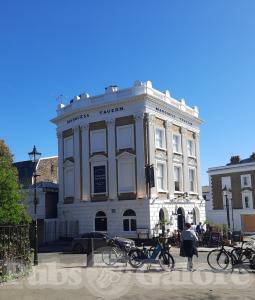 Picture of The Marquess Tavern
