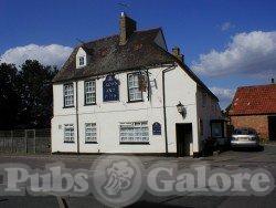 Picture of The Crown & Pipes