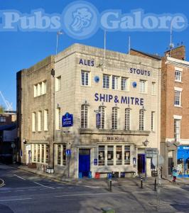 Picture of Ship & Mitre