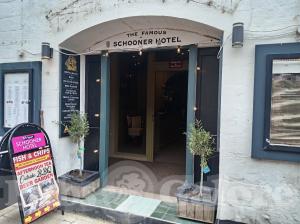 Picture of Schooner Hotel