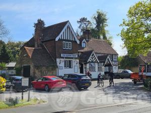 Picture of The Queens Head
