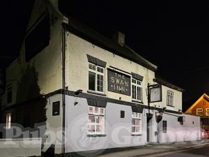 Picture of Swan Inn