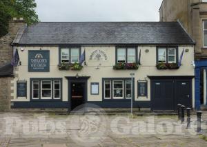 Picture of Taylor's on The Green
