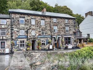 Picture of Prince Llewelyn Hotel