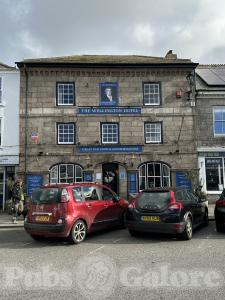 Picture of The Wellington Hotel