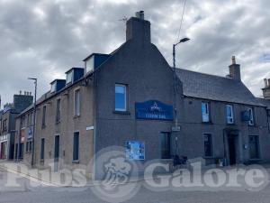 Picture of Comm Bar @ Commercial Hotel