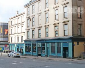Picture of Lauder's
