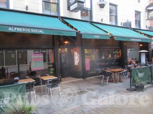 Picture of Alfredos Social