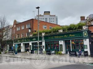 Picture of The Giddy Bridge (JD Wetherspoon)