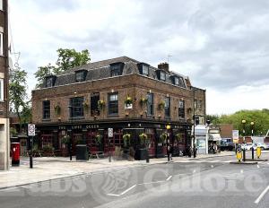 Picture of The Gipsy Queen Tavern
