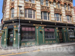 Picture of Hen & Chickens