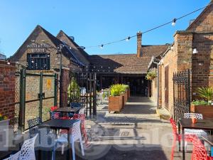 Picture of Waterend Barn (JD Wetherspoon)