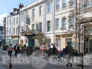 Picture of The Crown (JD Wetherspoon)