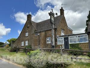 Picture of The White Swan Inn