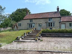 Picture of The Hare Inn