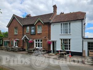 Picture of The Swan on the Green