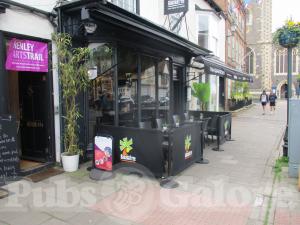 Picture of Caf&eacute; Rouge
