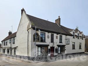 Picture of The Falcon Hotel