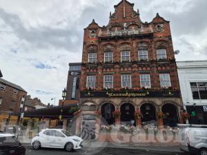 Picture of The Black Horse & Rainbow