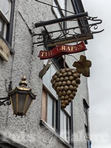 Picture of The Grapes