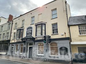 Picture of The Queens Hotel