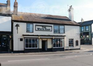 Picture of White Hart Inn