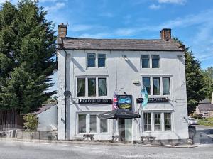 Picture of Hollybush Inn
