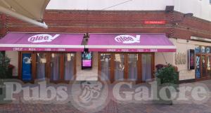 Picture of The Glee Bar