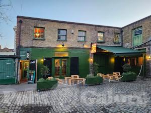 Picture of Macintosh Ale House