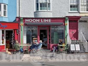 Picture of Noon Line