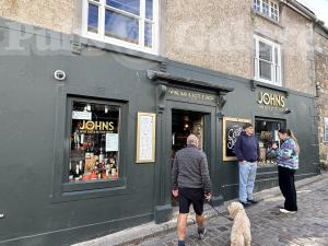 Picture of Johns Wine Bar & Bottle Shop